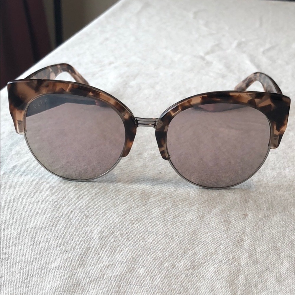 DIFF eyewear Stella BRAND NEW